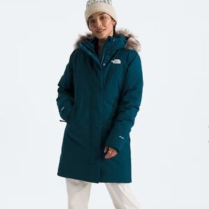 The North Face Women’s Arctic Parka, Ponderosa Green
